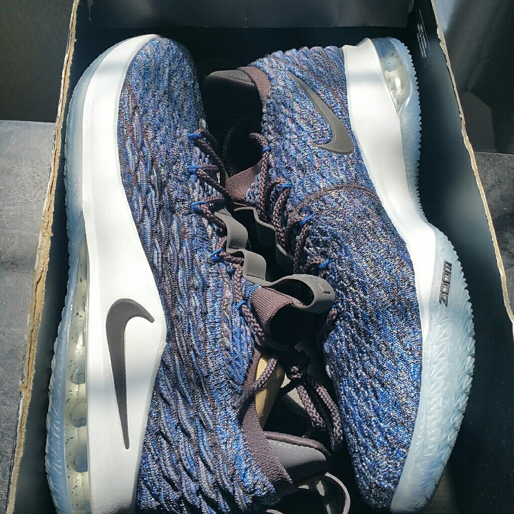 NEW!! LeBron XV Low, Sz 16, Signal Blue/Grey/Black